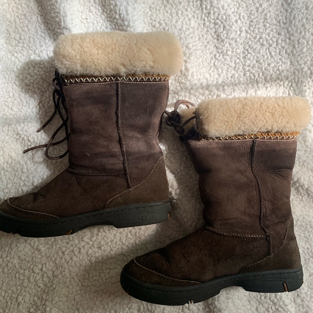 UGG Women's Brown and Cream Winter Boots size 7